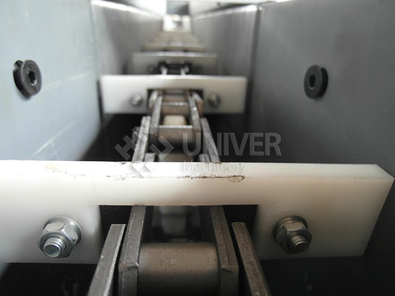 Chain conveyor
