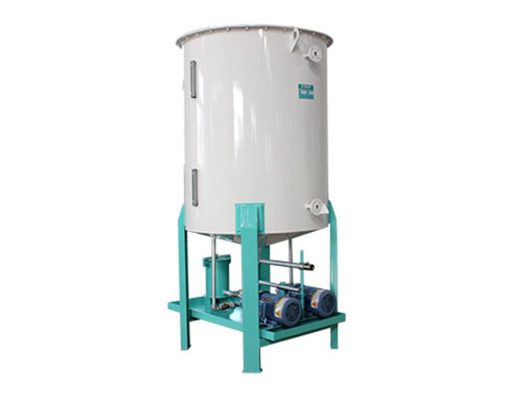 Liquid adding machine